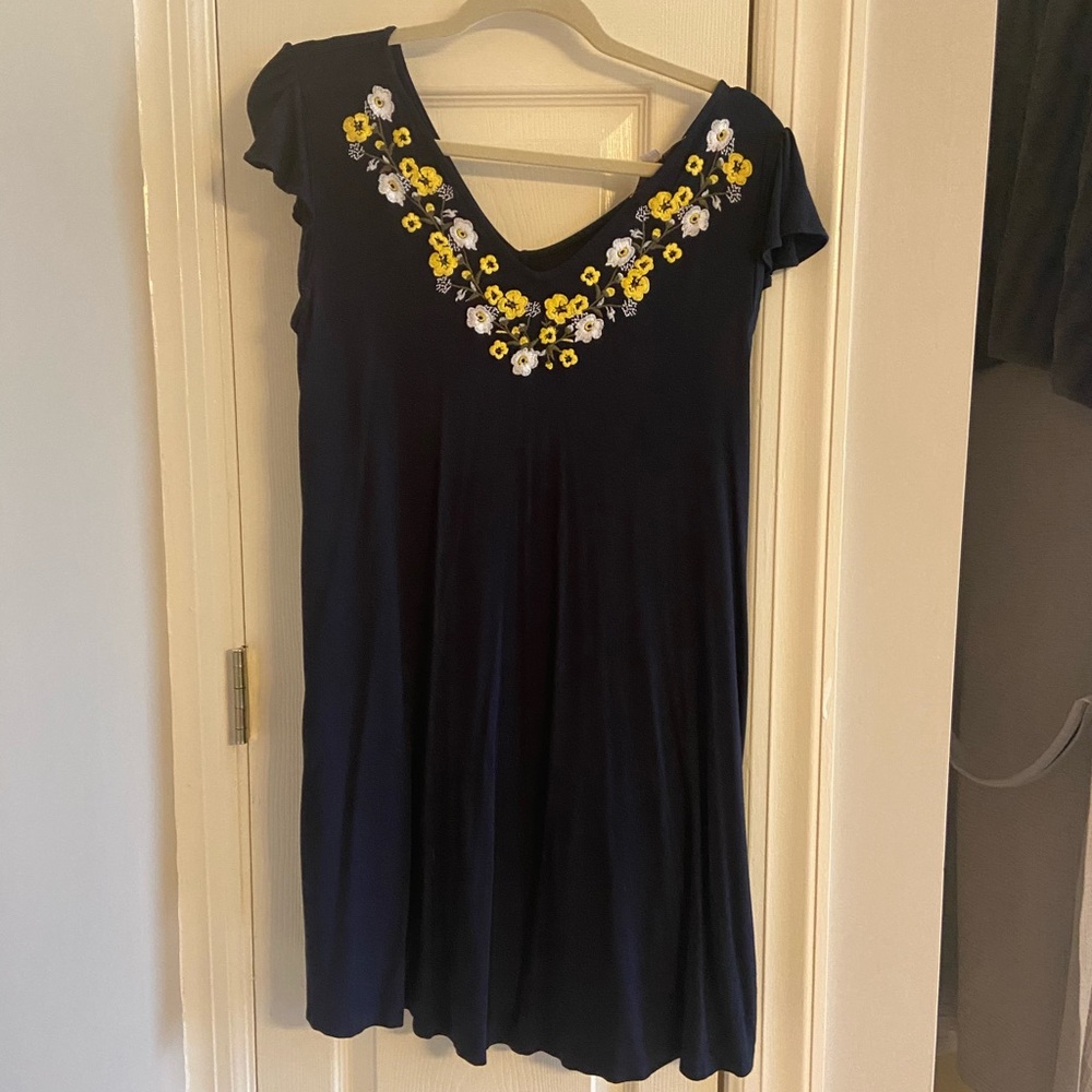 Loft SP EUC flutter sleeve dress